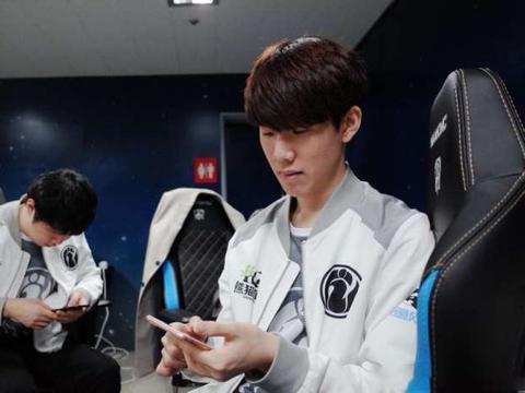 LPL今日首发：Flandre因身体状况缺席